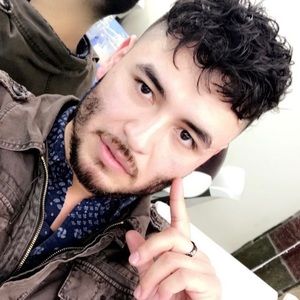 Meet your Posher, JC